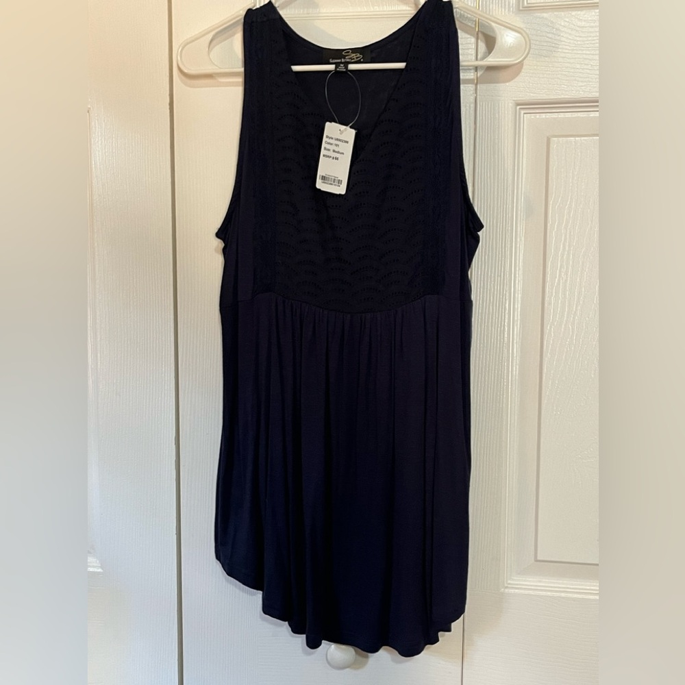 NWT- Suzanne betro navy tank